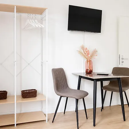 Loft22 Und Loft33 - Balkon, Parken, Moviepark, Centro, Ruhige Lage * Oberhausen (North Rhine-Westphalia)