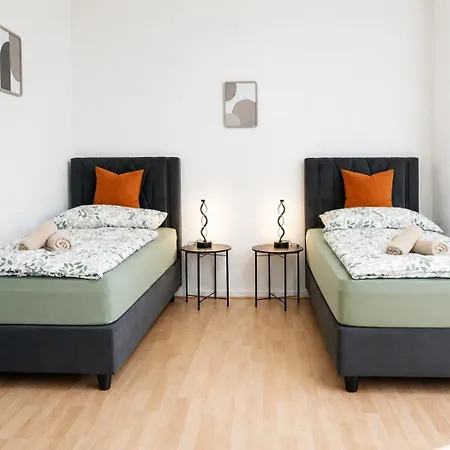 Loft22 Und Loft33 - Balkon, Parken, Moviepark, Centro, Ruhige Lage * Oberhausen (North Rhine-Westphalia)