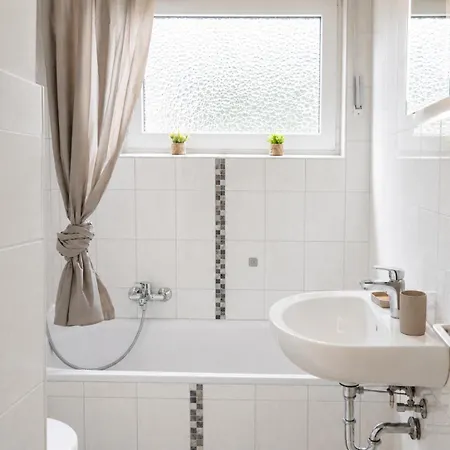 Loft22 Und Loft33 - Balkon, Parken, Moviepark, Centro, Ruhige Lage Apartamento Oberhausen (North Rhine-Westphalia)
